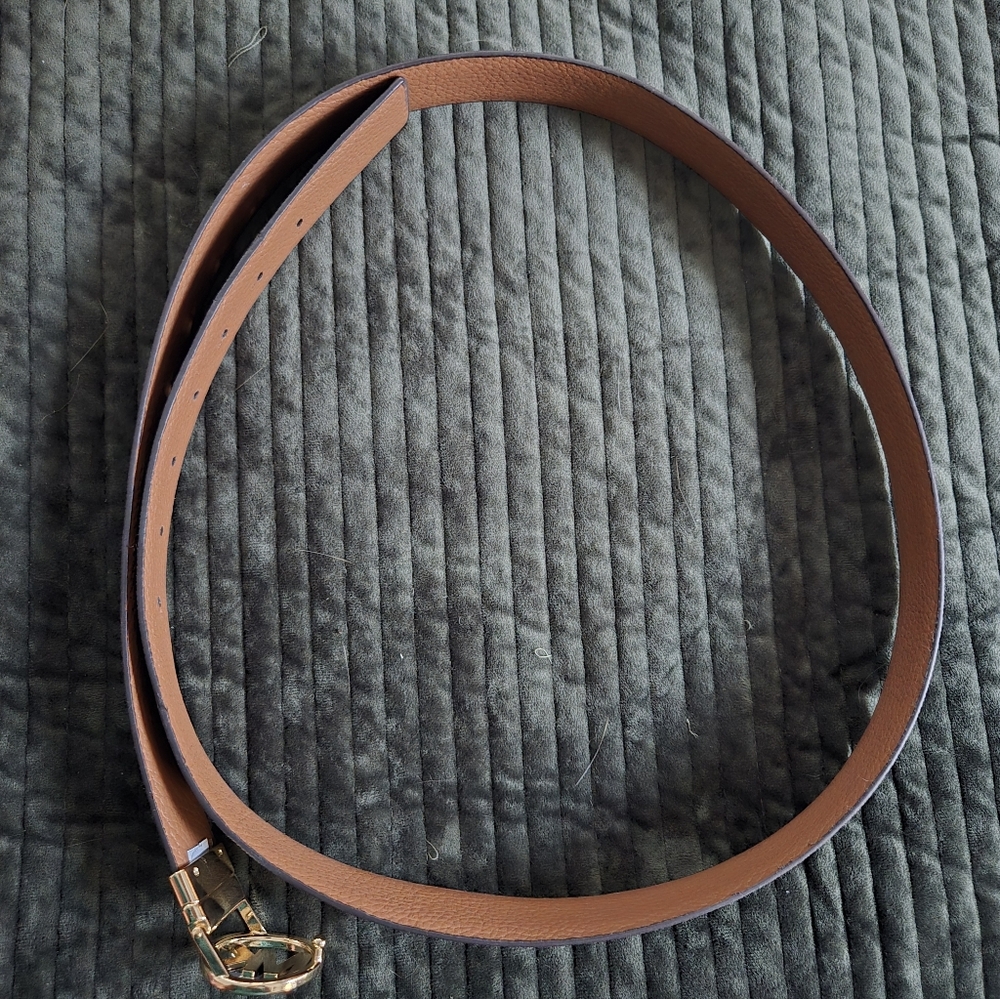 Michael Kors Brown Reversible Leather Belt with Gold Buckle NWOT size 1X